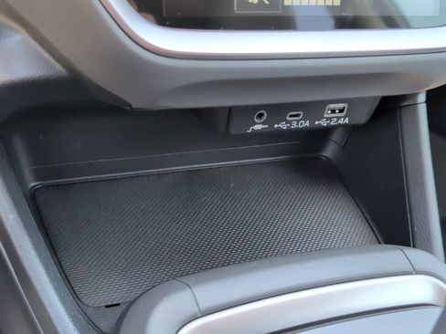 Certified 2024 Subaru Crosstrek 2.0i Premium image 19