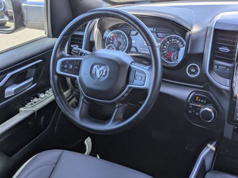 Used 2023 RAM 1500 Big Horn AWD/4WD image 15