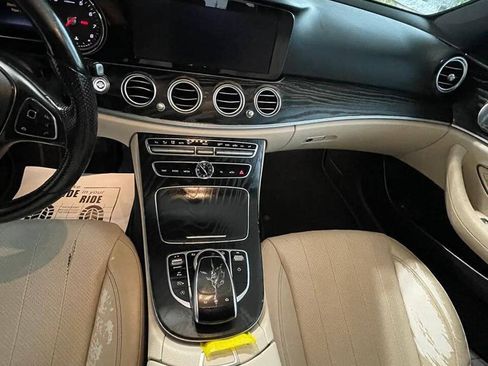 Used 2018 Mercedes-Benz E 300 image 9
