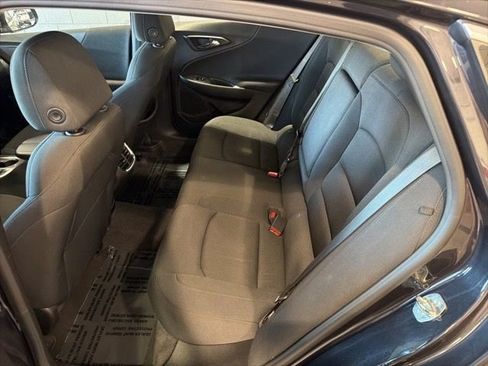 Used 2023 Chevrolet Malibu LT image 34