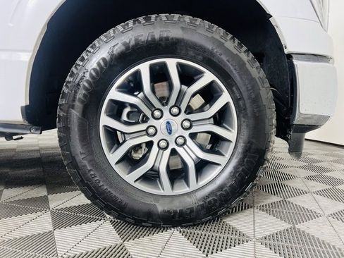 Used 2021 Ford F150 Lariat w/ Max Trailer Tow Package image 7