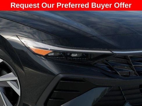 New 2026 Hyundai Elantra SEL Sport Premium FWD image 13