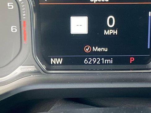 Certified 2021 GMC Yukon Denali w/ Denali Premium Package image 8