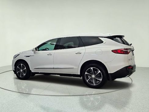 Used 2020 Buick Enclave Essence w/ Sport Touring Edition AWD/4WD image 4