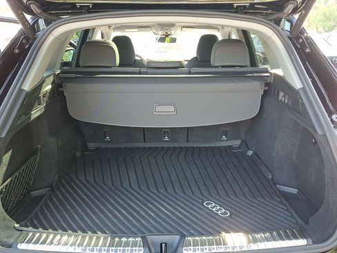 Used 2025 Audi Q5 Premium Plus AWD/4WD image 29