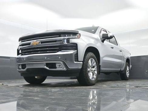 Used 2019 Chevrolet Silverado 1500 LTZ w/ LTZ Premium Package AWD/4WD image 33