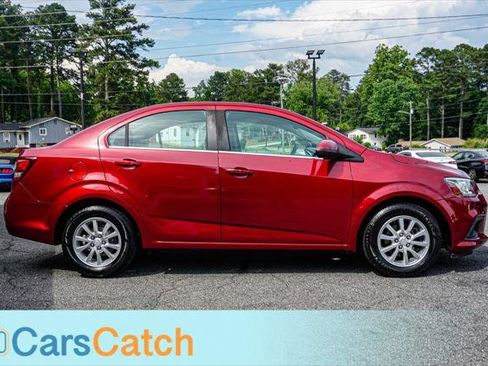 Used 2019 Chevrolet Sonic LT FWD image 9
