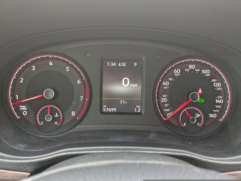 Used 2020 Volkswagen Passat 2.0T SEL image 29