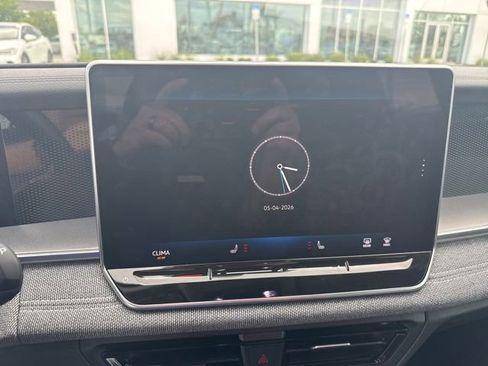 Certified 2025 Volkswagen Tiguan S FWD image 21