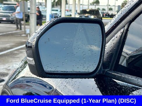 Used 2025 Ford Explorer Platinum w/ Ultimate Package image 17