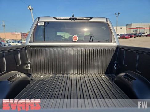 New 2026 Toyota Tundra Limited AWD/4WD image 30
