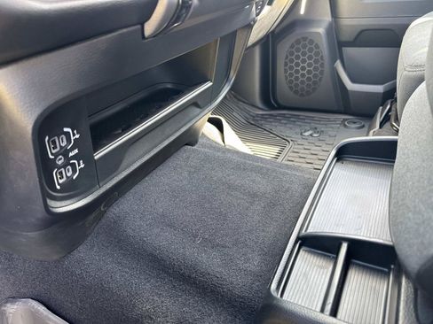 New 2026 RAM 3500 Big Horn AWD/4WD image 25