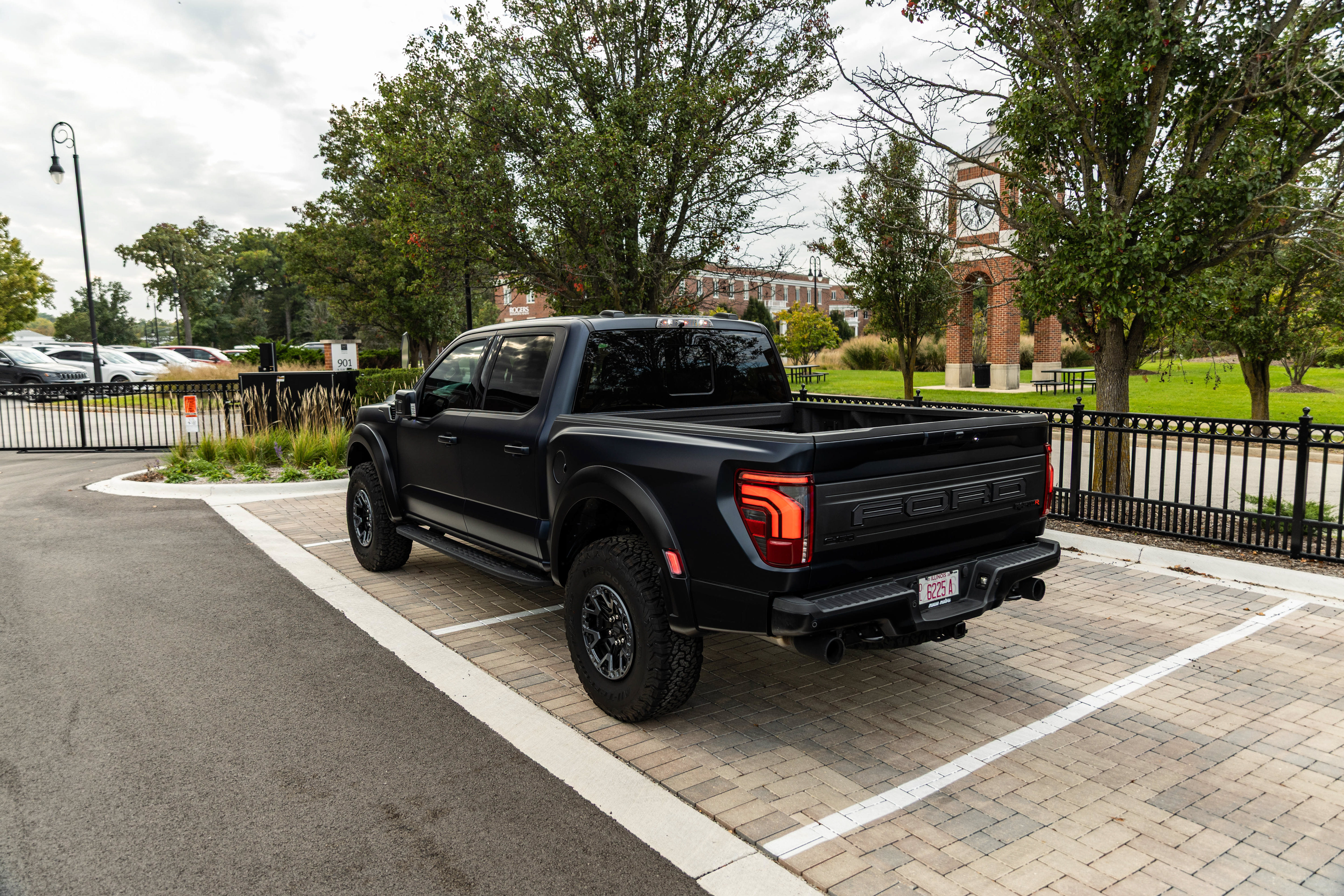 New 2025 Ford F150 Raptor w/ Equipment Group 803A Raptor R AWD/4WD image 42