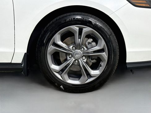 Used 2024 Honda Accord EX image 32