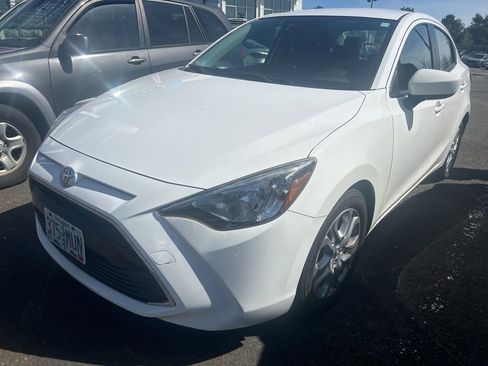Used 2018 Toyota Yaris iA image 1