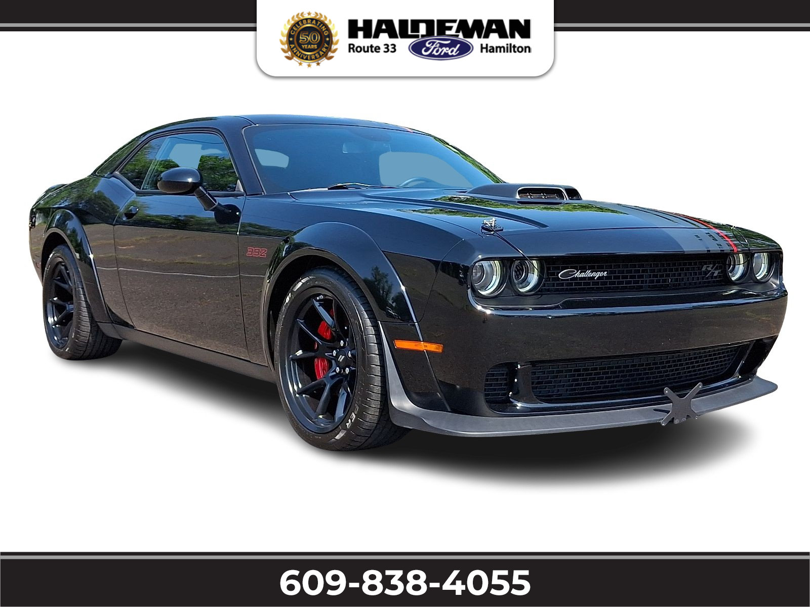 Used 2023 Dodge Challenger R/T Scat Pack RWD image 1