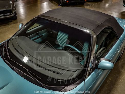 Used 2002 Ford Thunderbird Deluxe image 70
