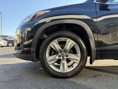 Used 2018 Toyota Highlander Limited image 33