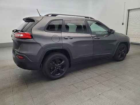 Used 2015 Jeep Cherokee Latitude FWD image 10