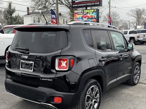 Used 2017 Jeep Renegade Limited image 5
