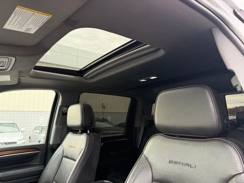 Used 2024 GMC Sierra 2500 Denali w/ Denali Reserve Package image 5