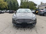 Used 2017 Ford Fusion SE image 2