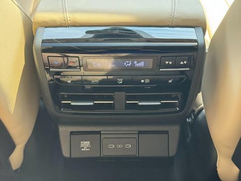 Certified 2026 Acura MDX w/ Advance Package AWD/4WD image 14