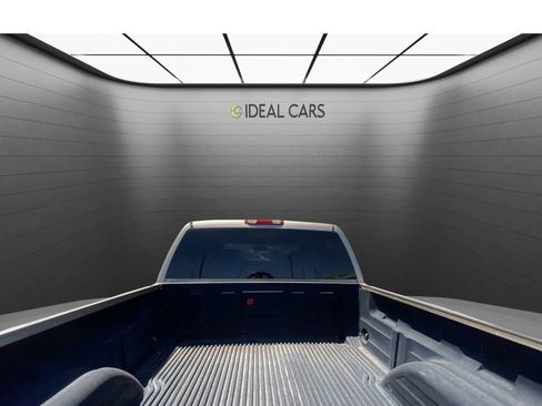 Used 2004 Chevrolet Silverado 2500 LT RWD image 32