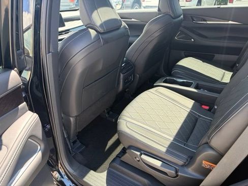 Used 2025 INFINITI QX60 Autograph w/ Cargo Package AWD/4WD image 30