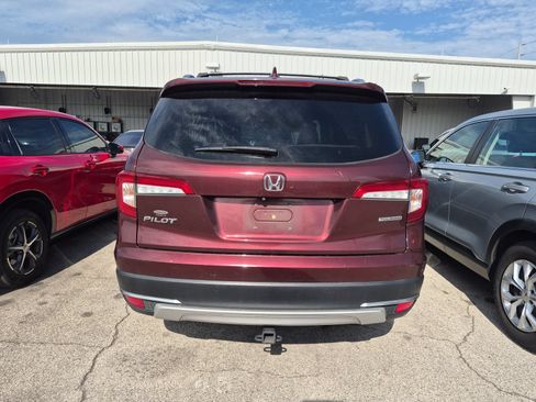 Used 2020 Honda Pilot Touring image 5