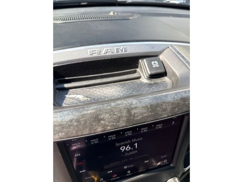 Used 2020 RAM 1500 Big Horn AWD/4WD image 17
