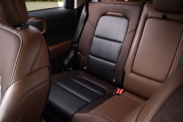 Used 2025 Ford Bronco Sport Outer Banks w/ Outer Banks Tech Package+ AWD/4WD image 15