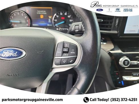 Certified 2023 Ford Explorer Limited w/ Equipment Group 301A image 27