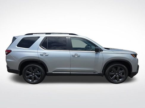 New 2026 Honda Pilot Sport image 2