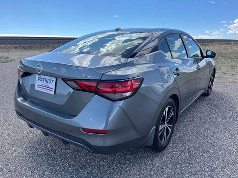 Used 2022 Nissan Sentra SV w/ Trunk Package image 5