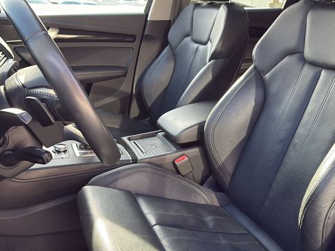 Used 2019 Audi Q5 Prestige w/ Prestige Package image 26