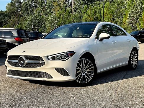 Used 2023 Mercedes-Benz CLA 250 image 2