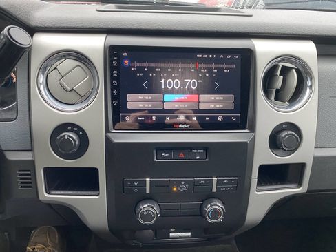 Used 2014 Ford F150 XLT image 11