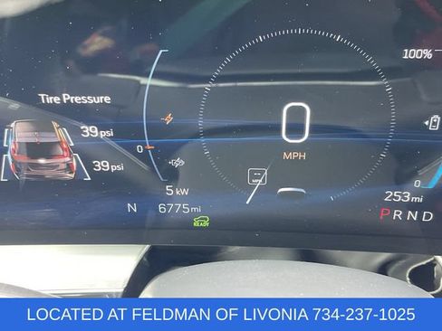 Used 2024 Cadillac Lyriq Luxury w/ LPO, Floor Liner Package AWD/4WD image 12