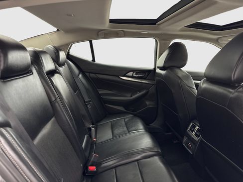 Used 2020 Nissan Maxima 3.5 SL w/ Floor Mat Group FWD image 45