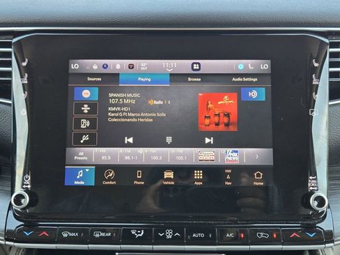 Used 2024 Jeep Wagoneer Series II w/ Flexible Seating Group RWD image 8