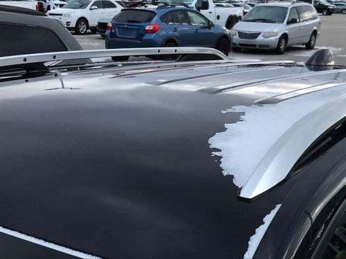 Used 2021 Chevrolet Equinox Premier image 8