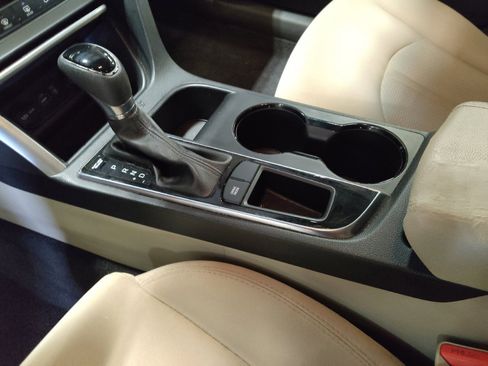 Used 2016 Hyundai Sonata SE FWD image 26