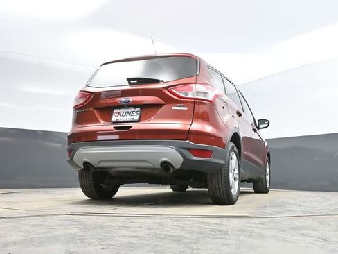 Used 2014 Ford Escape SE image 44