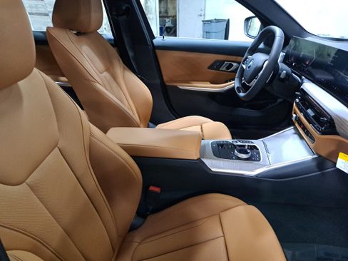 New 2026 BMW 330i Sedan w/ Premium Package image 10