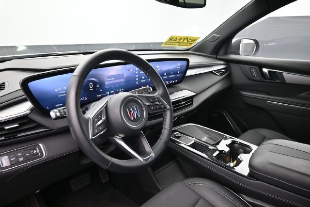 Used 2026 Buick Enclave Preferred AWD/4WD image 19