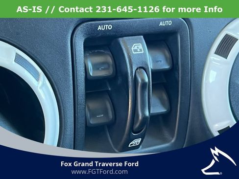 Used 2014 Jeep Wrangler Unlimited Sahara w/ Dual Top Group AWD/4WD image 23