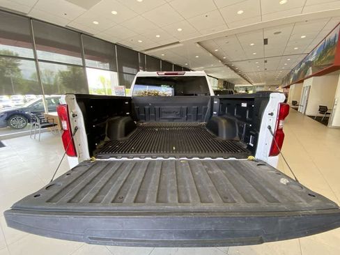 Used 2019 Chevrolet Silverado 1500 Custom Trail Boss w/ Custom Convenience Package AWD/4WD image 32
