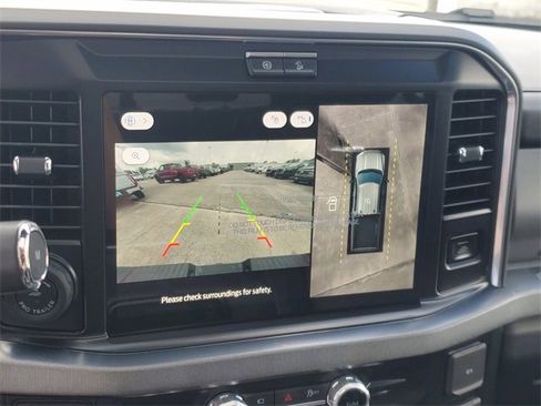 New 2025 Ford F250 Platinum w/ FX4 Off-Road Package image 26