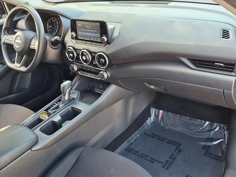 Certified 2025 Nissan Sentra S FWD image 20
